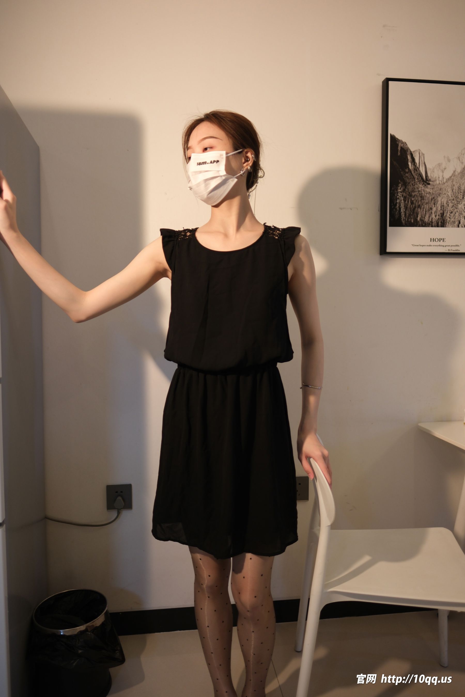 [ROSI写真] 口罩系列 2025.01.22 NO.3146/(68P)