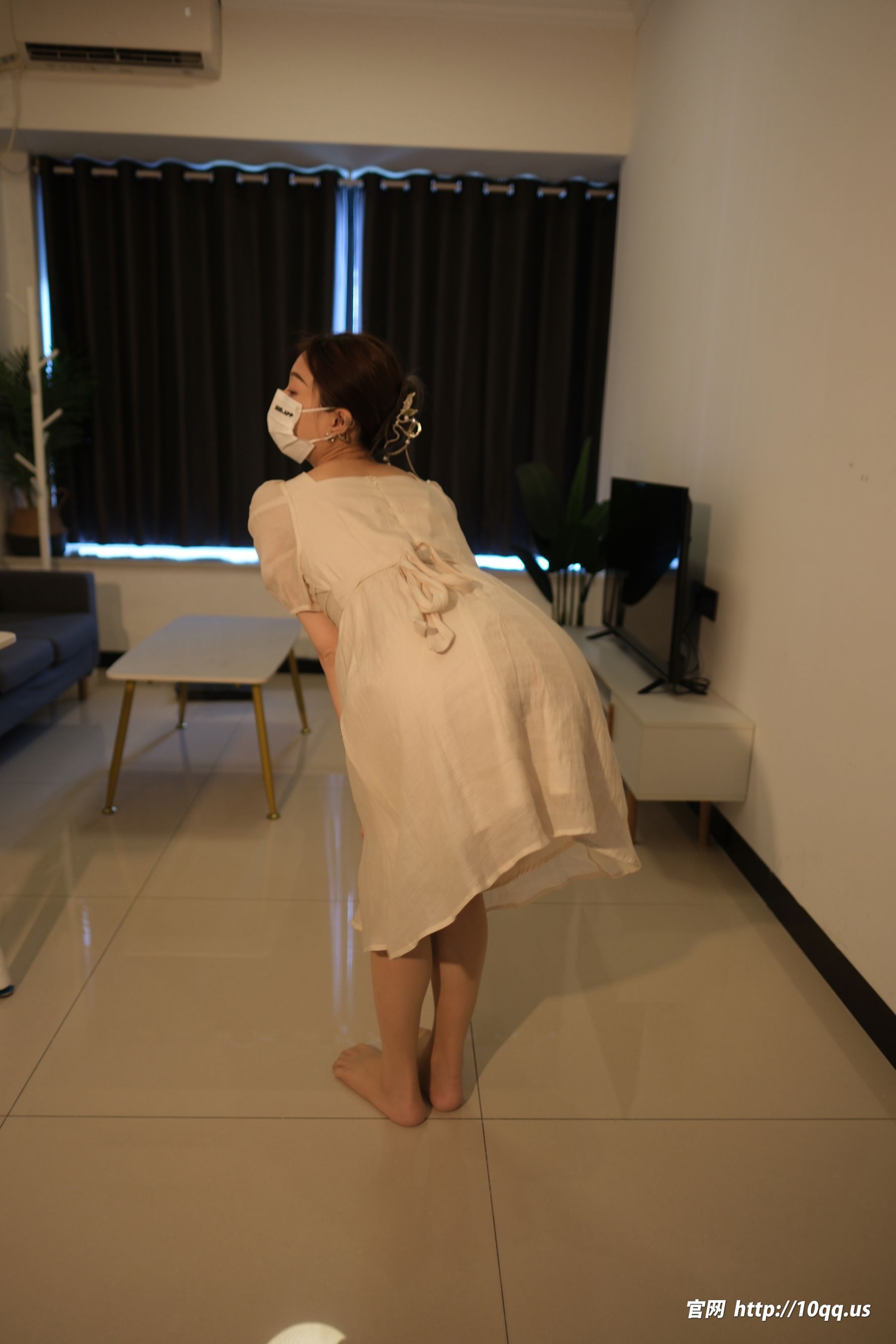 [ROSI写真] 口罩系列 2025.01.19 NO.3143/(47P)
