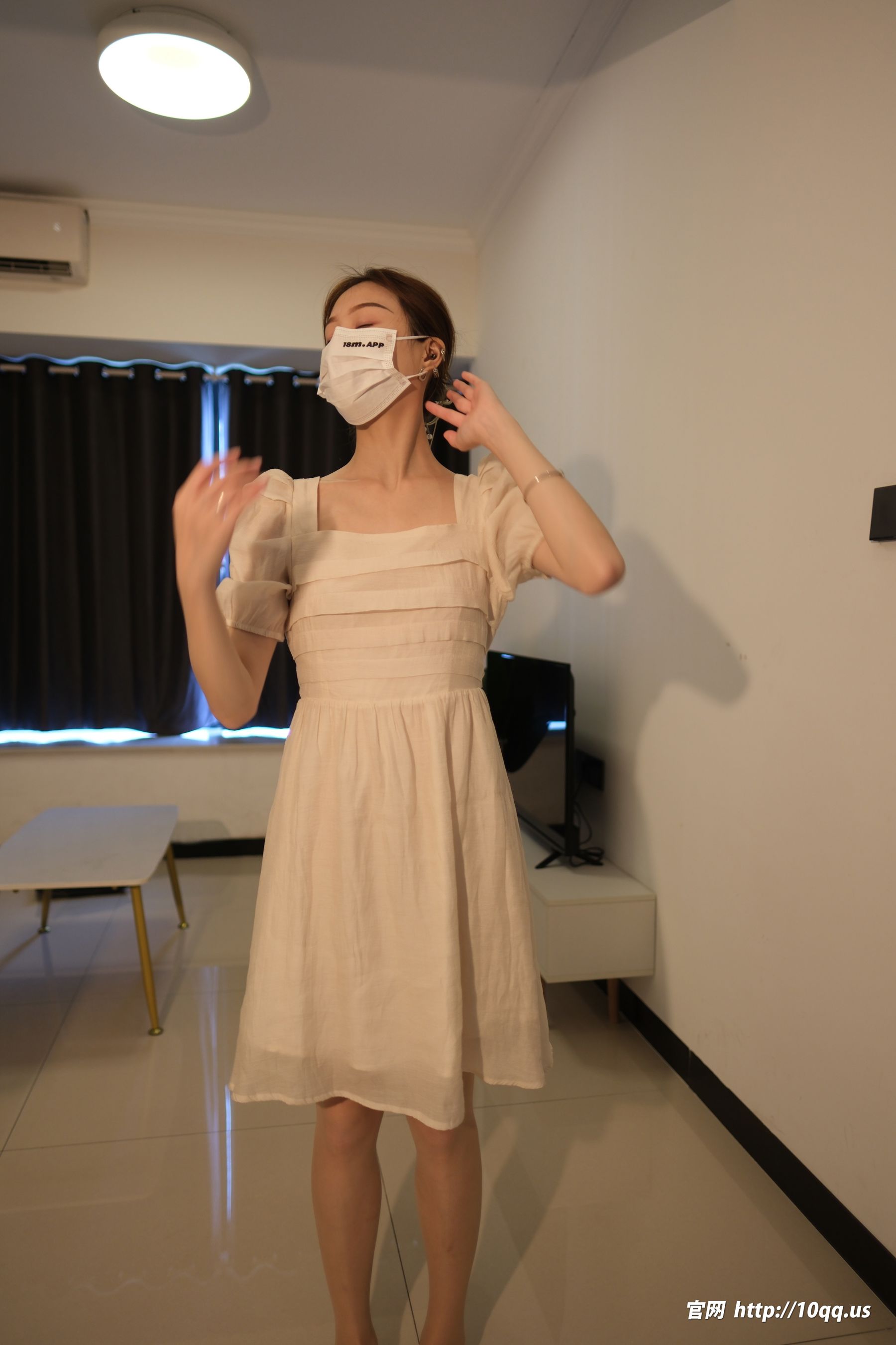 [ROSI写真] 口罩系列 2025.01.19 NO.3143/(47P)
