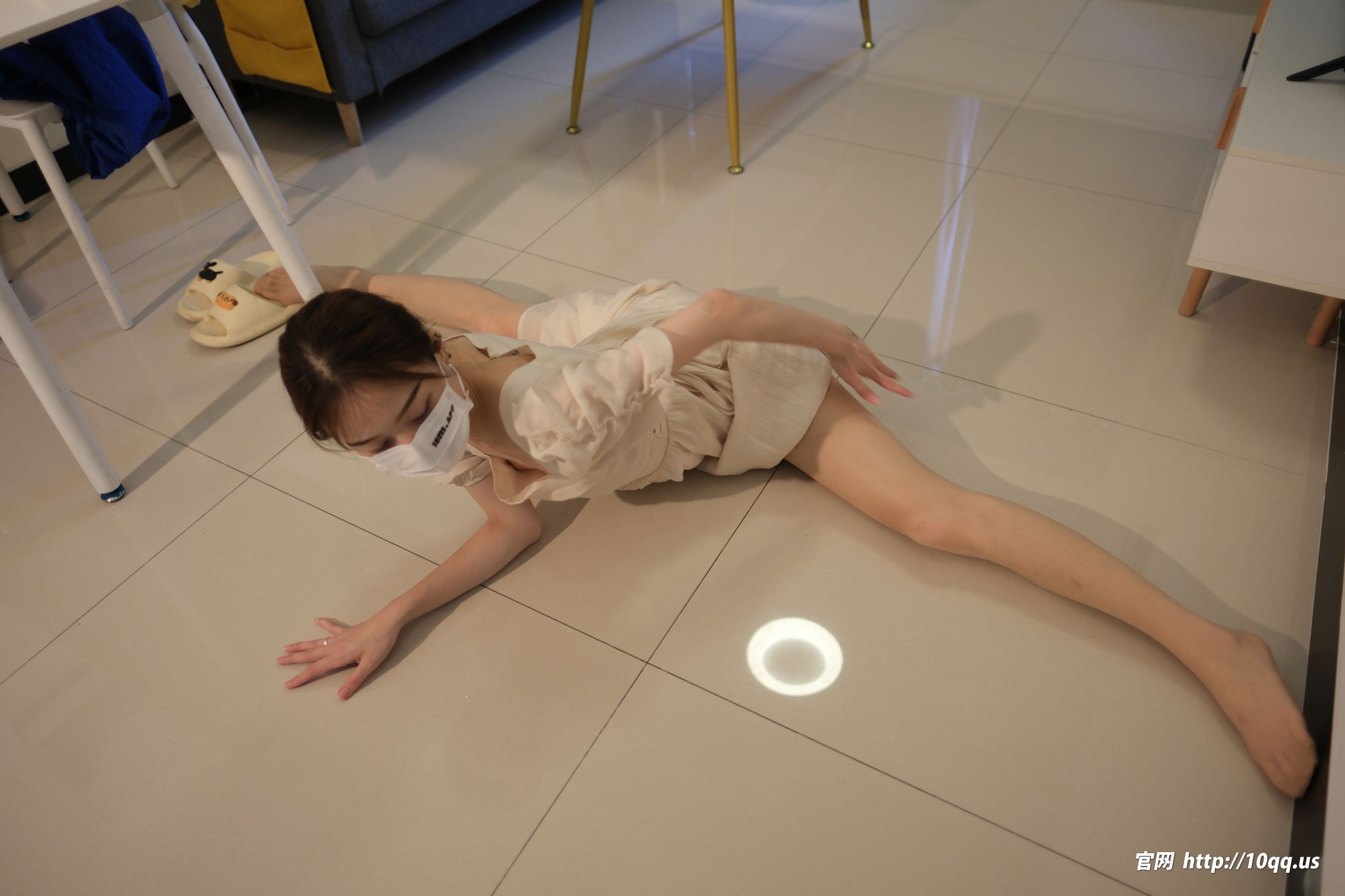 [ROSI写真] 口罩系列 2025.01.19 NO.3143/(47P)